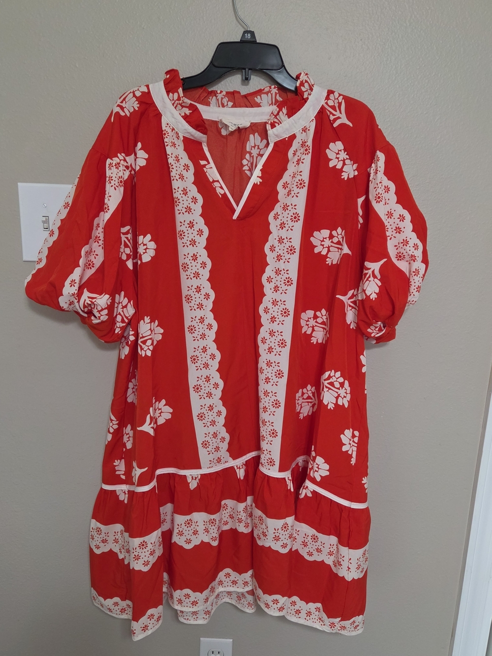Umgee 2x Red Floral Peasant Top Dress with White Trim